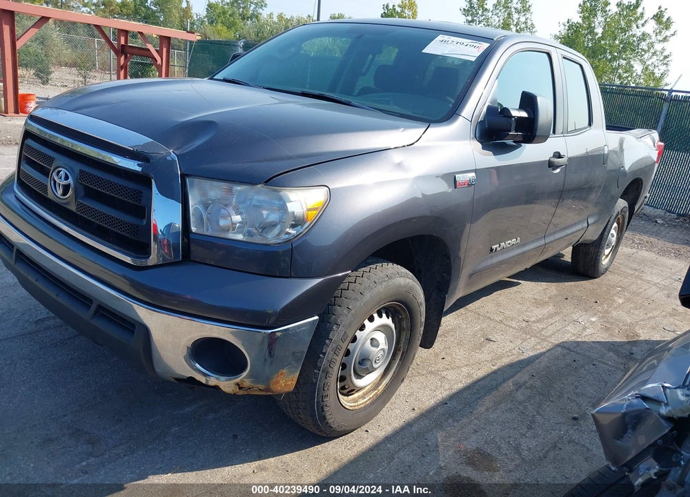 2011 TOYOTA TUNDRA GRADE 5.7L V8 VIN: 5TFUW5F13BX179996