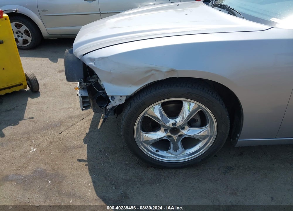 2011 DODGE CHARGER VIN: 2B3CL3CG7BH526012
