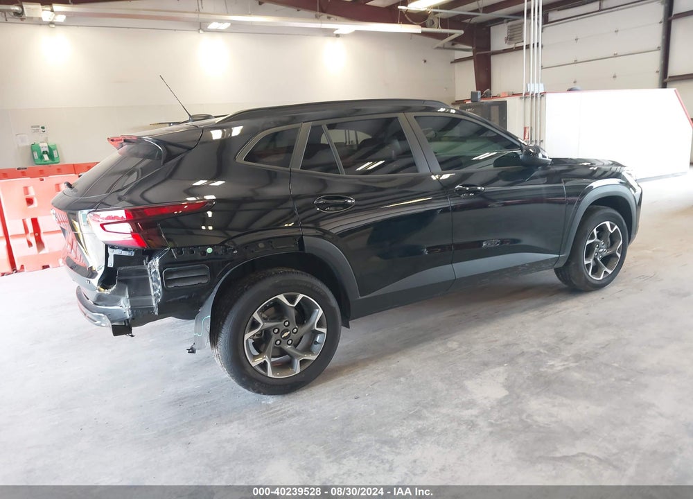 2024 CHEVROLET TRAX FWD LT VIN: KL77LHE2XRC116720