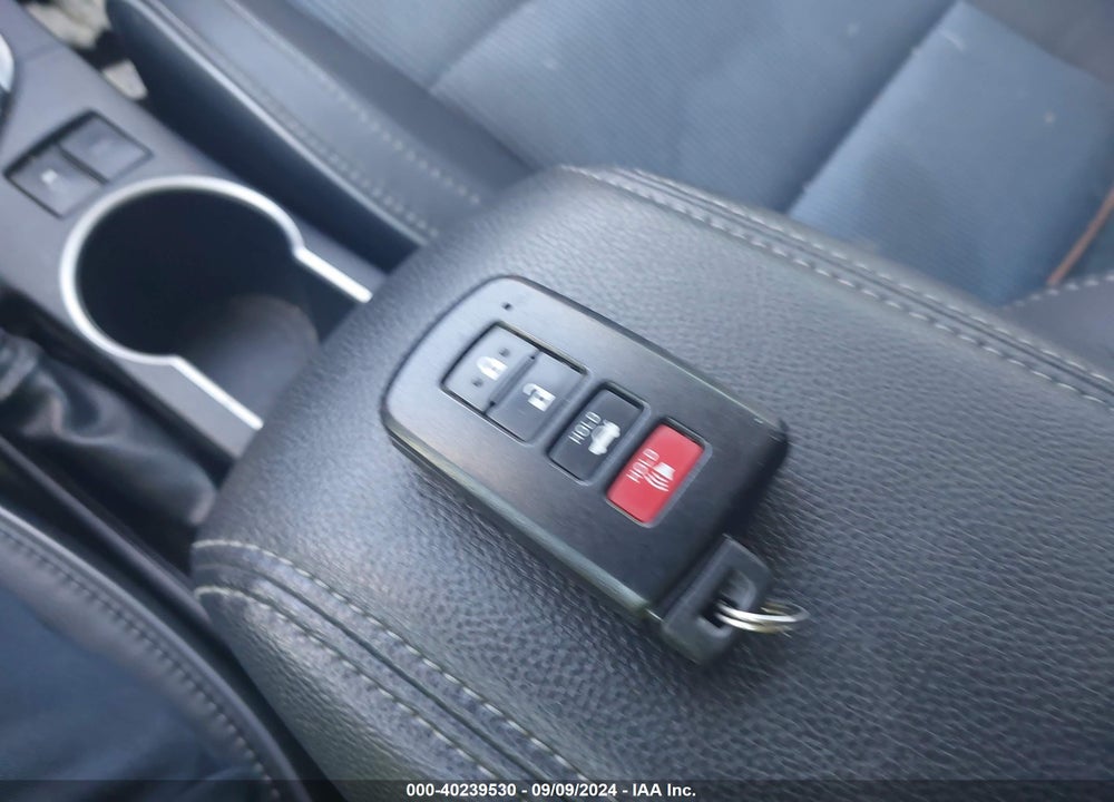 2015 TOYOTA COROLLA S PLUS VIN: 2T1BURHE2FC430032
