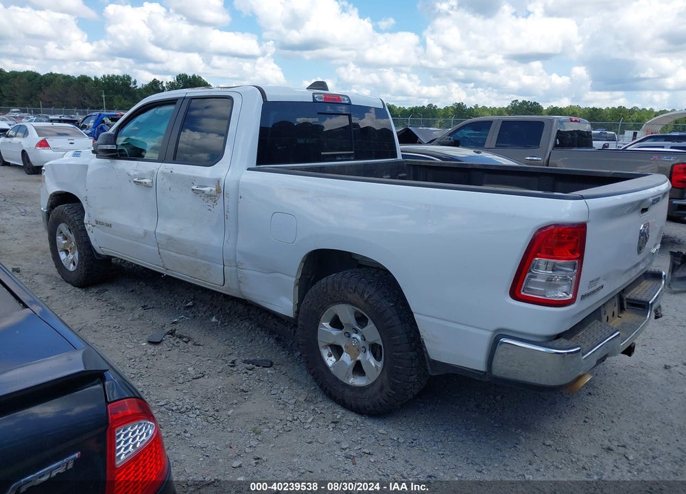 2020 RAM 1500 BIG HORN QUAD CAB 4X4 6'4 BOX VIN: 1C6SRFBT0LN280980
