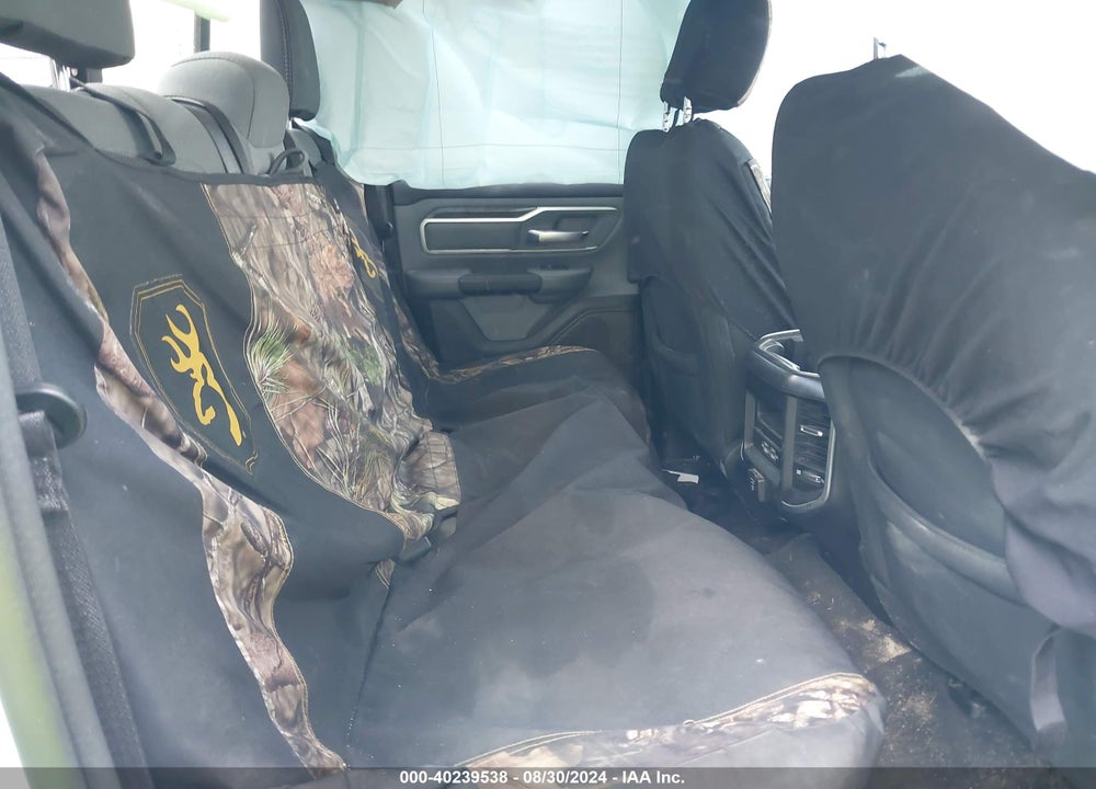 2020 RAM 1500 BIG HORN QUAD CAB 4X4 6'4 BOX VIN: 1C6SRFBT0LN280980