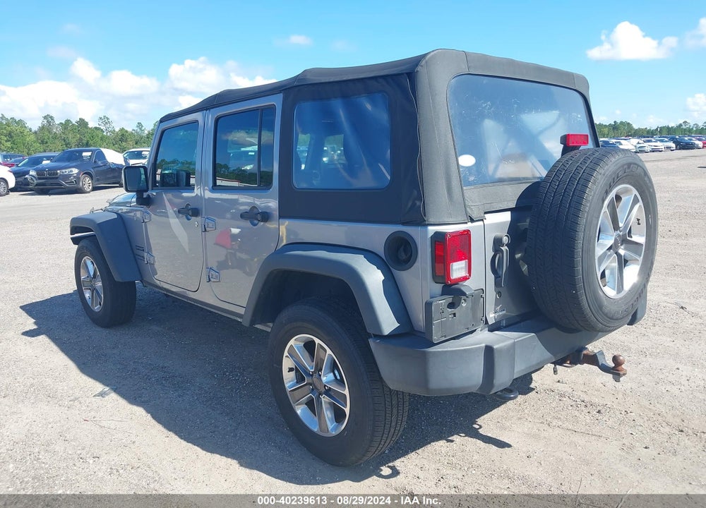 2018 JEEP WRANGLER JK UNLIMITED SPORT 4X4 VIN: 1C4BJWDG8JL812338