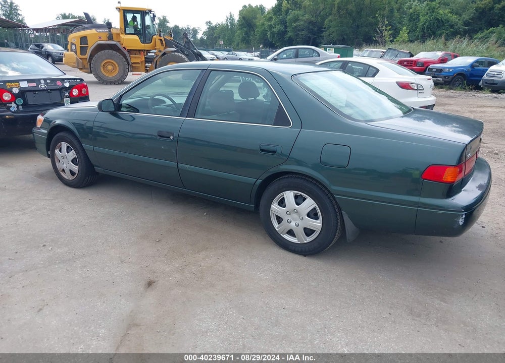 2000 TOYOTA CAMRY LE VIN: 4T1BG22K2YU733603