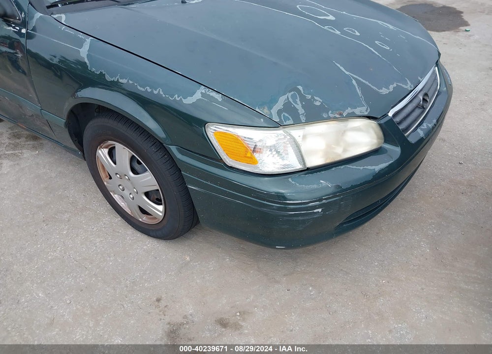 2000 TOYOTA CAMRY LE VIN: 4T1BG22K2YU733603