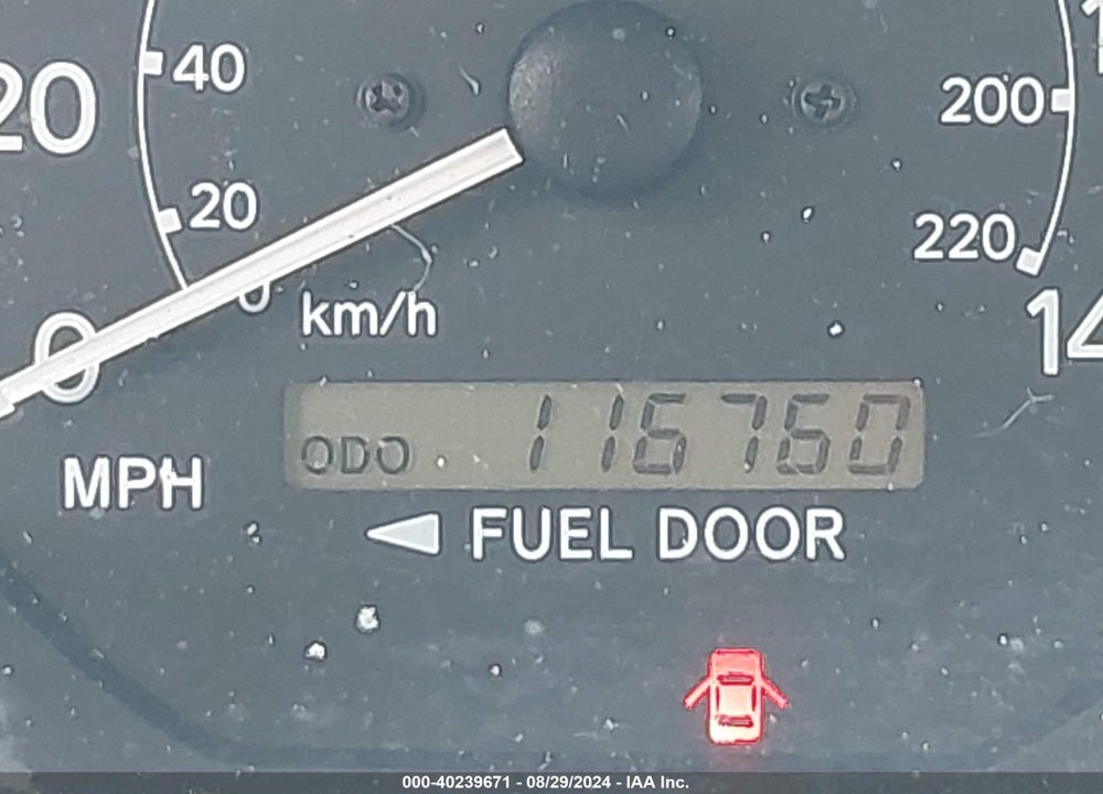 2000 TOYOTA CAMRY LE VIN: 4T1BG22K2YU733603