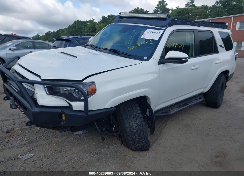 2021 TOYOTA 4RUNNER TRD OFF ROAD PREMIUM VIN: JTERU5JR7M5839881