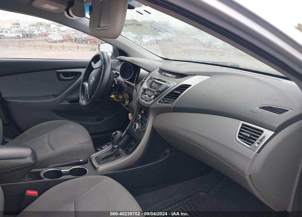 2016 HYUNDAI ELANTRA SE VIN: 5NPDH4AEXGH735836