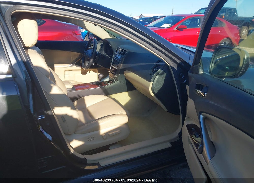 2006 LEXUS IS 250 VIN: JTHBK262562017055
