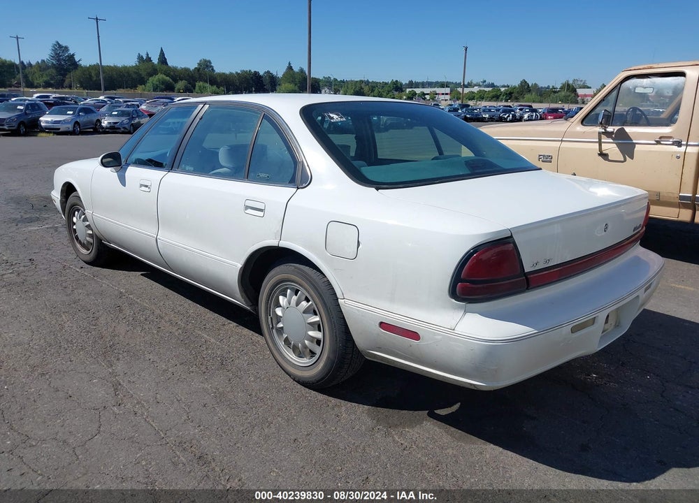1996 OLDSMOBILE 88 LS VIN: 1G3HN52K7T4819553