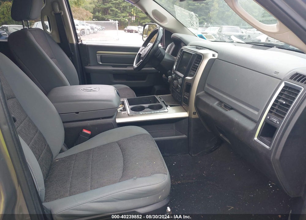 2013 RAM 1500 BIG HORN VIN: 1C6RR7GT5DS638395