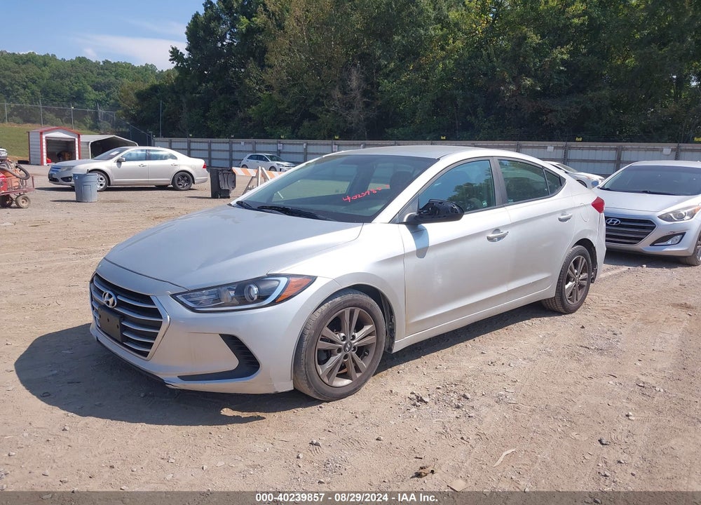 2018 HYUNDAI ELANTRA SEL VIN: 5NPD84LF0JH274188