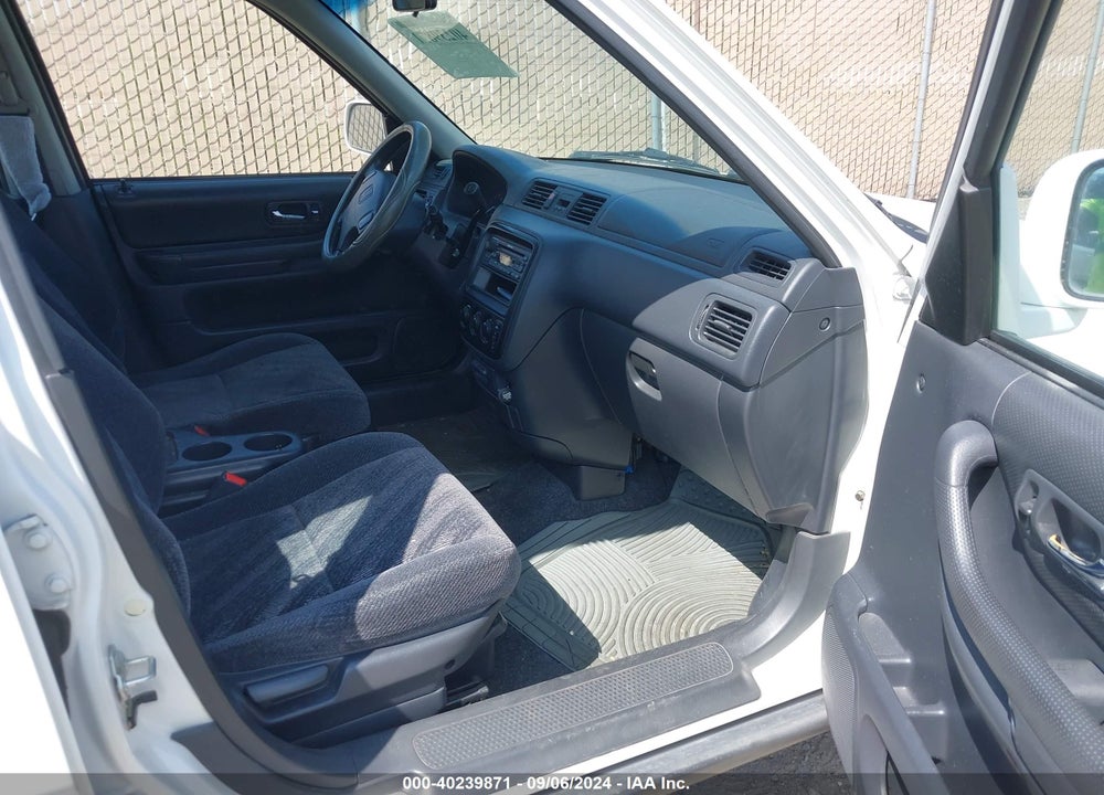 2000 HONDA CR-V EX VIN: JHLRD1866YC054572