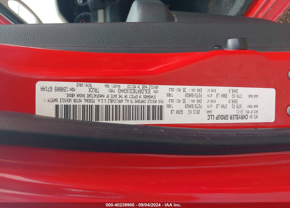 2012 RAM 1500 ST VIN: 3C6JD6AT8CG163443