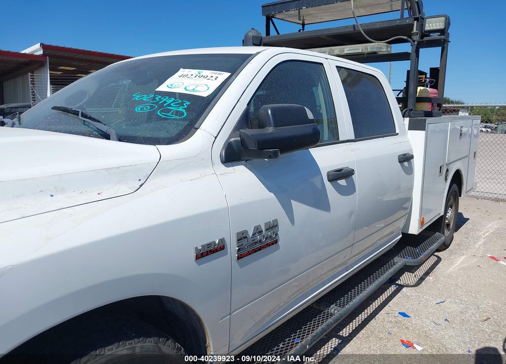 2018 RAM 2500 TRADESMAN 4X2 8' BOX VIN: 3C7WR4HJ6JG172697