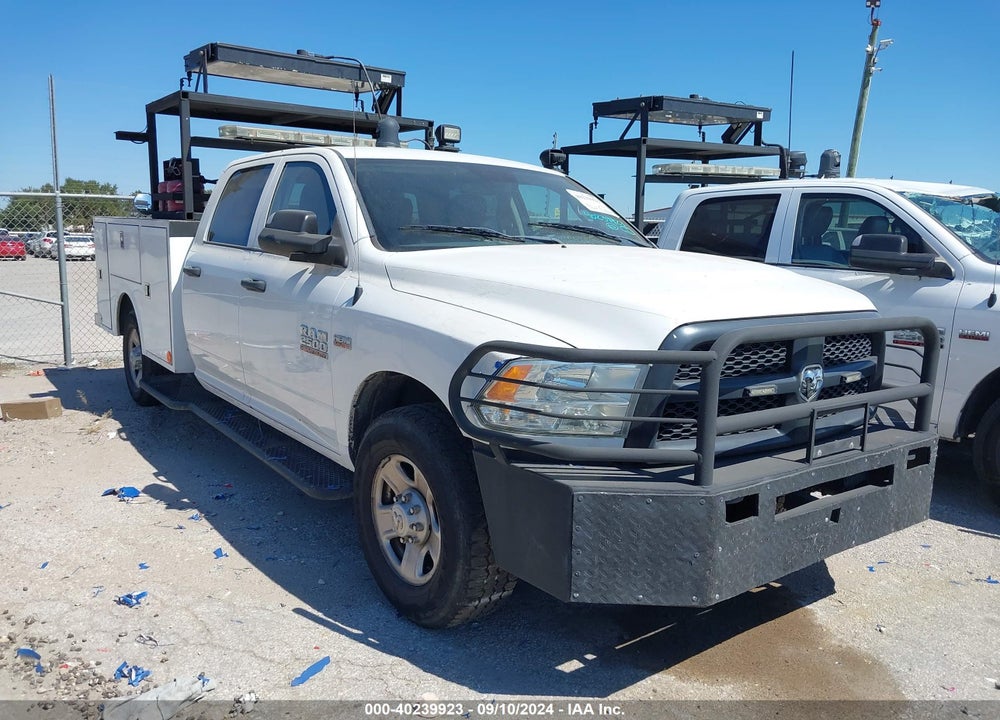 2018 RAM 2500 TRADESMAN 4X2 8' BOX VIN: 3C7WR4HJ6JG172697