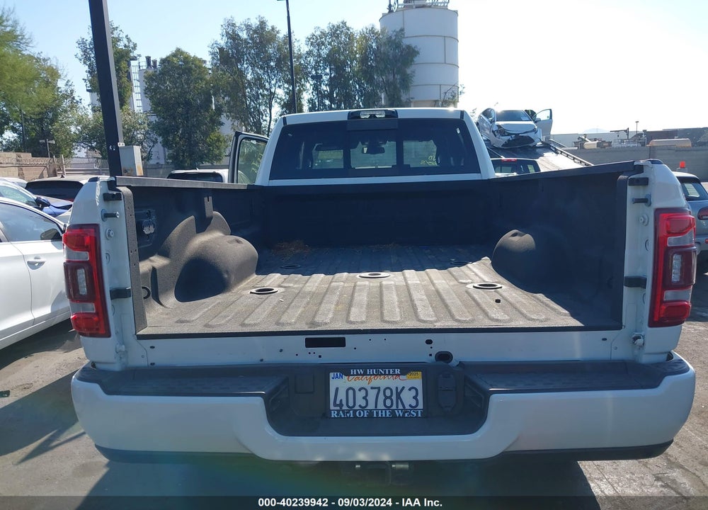2022 RAM 2500 LAIE  4X4 8' BOX VIN: 3C6UR5KL1NG198707