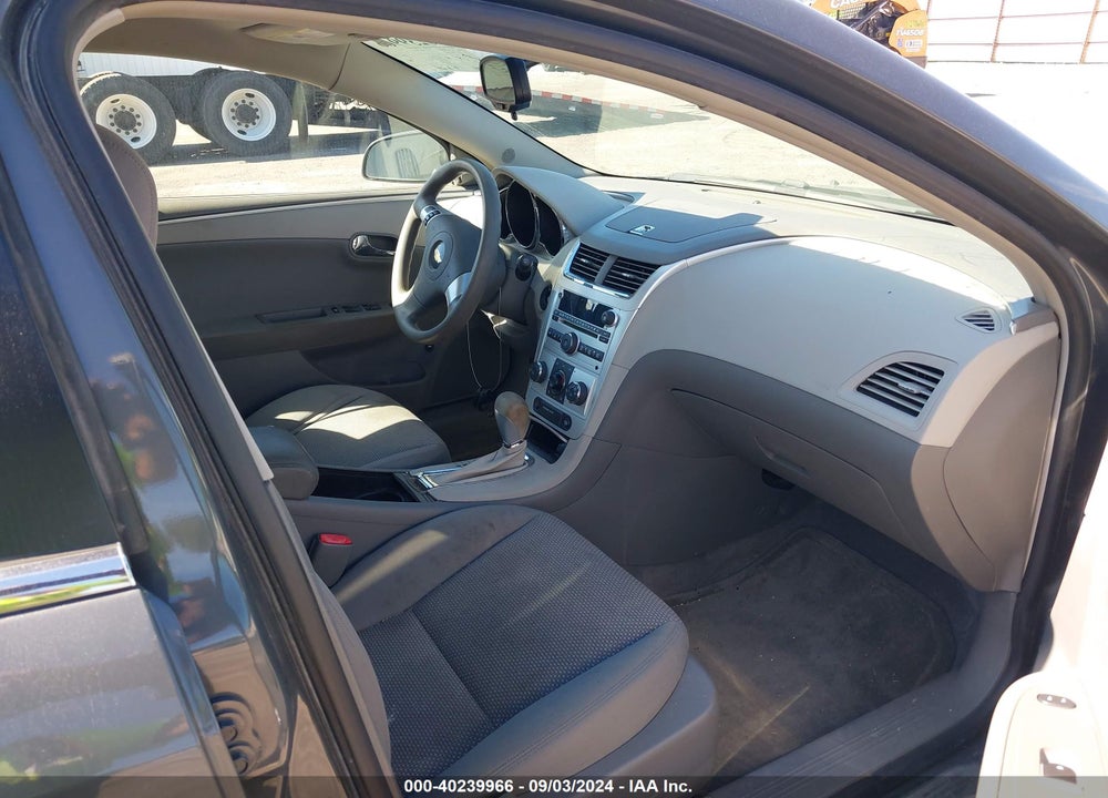 2008 CHEVROLET MALIBU LS VIN: 1G1ZG57B98F170673
