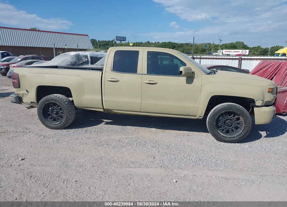 2017 CHEVROLET SILVERADO 1500 LT VIN: 1GCRCREC1HZ320568