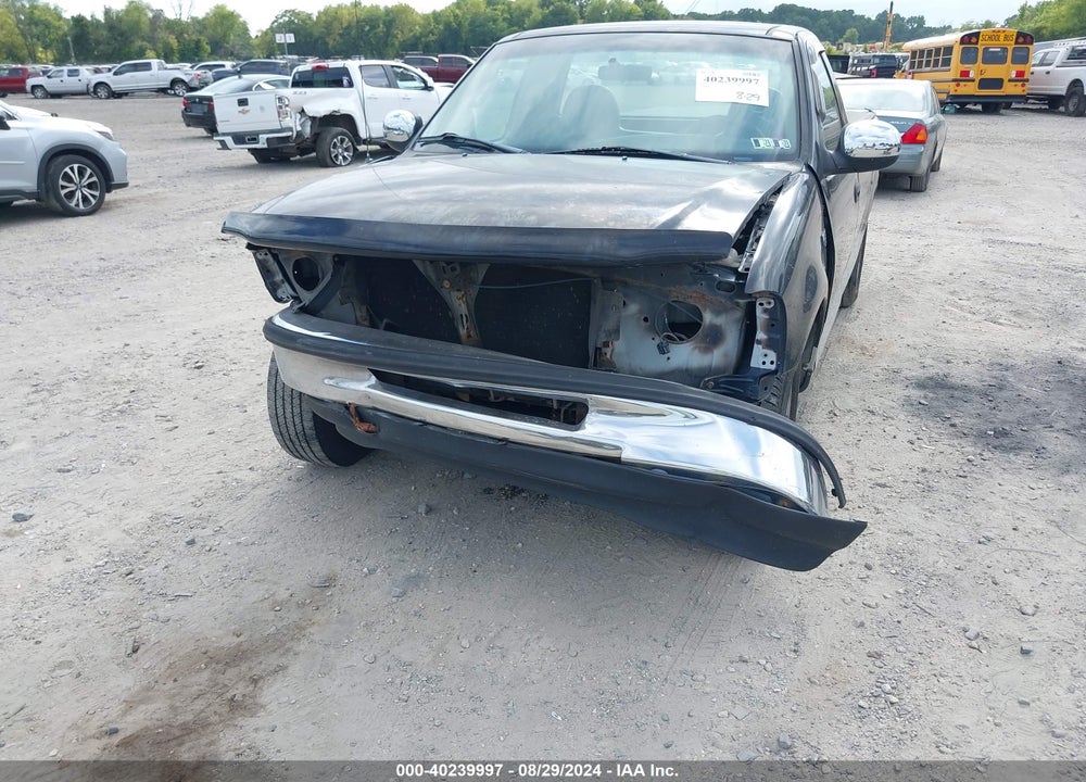1998 FORD F-150 STANDARD/XL/XLT VIN: 1FTZF1726WNB84777