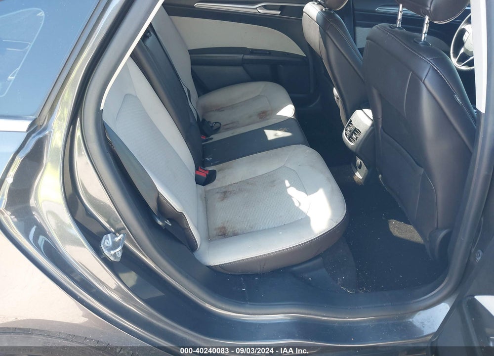 2019 FORD FUSION SE VIN: 3FA6P0HD7KR131545