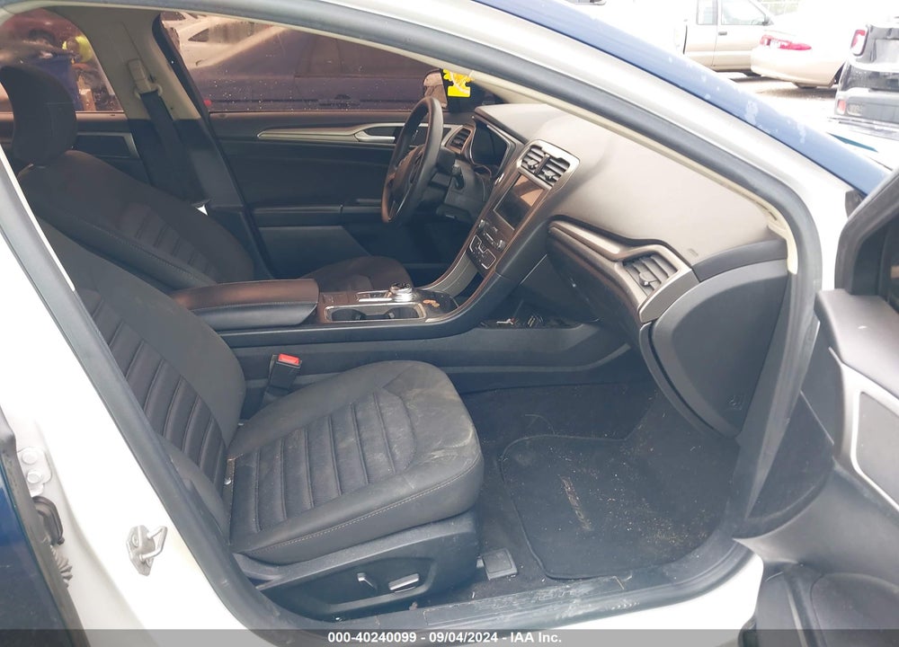 2019 FORD FUSION SE VIN: 3FA6P0H71KR123337