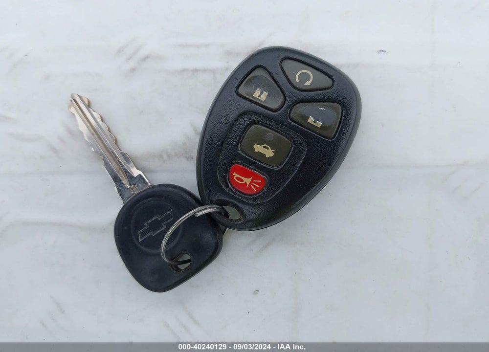 2010 CHEVROLET IMPALA VIN: 2G1WB5EN0A1202342