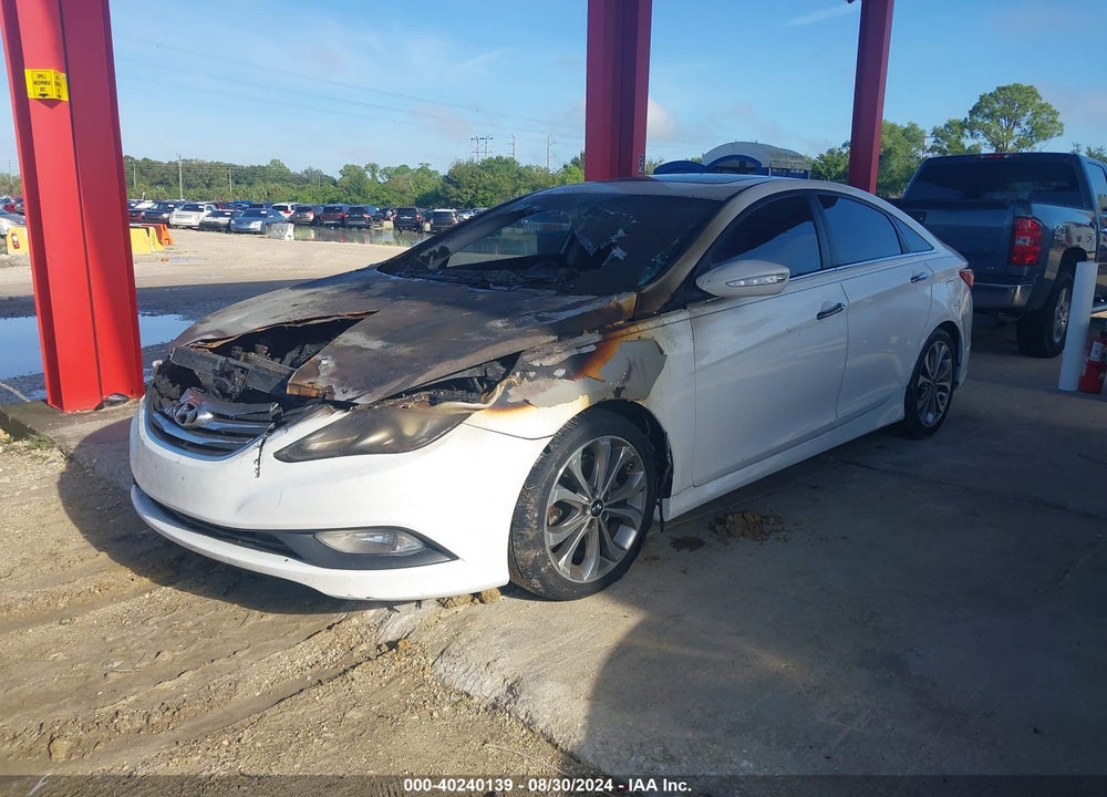 2014 HYUNDAI SONATA VIN: 5NPEC4AC9EH916411