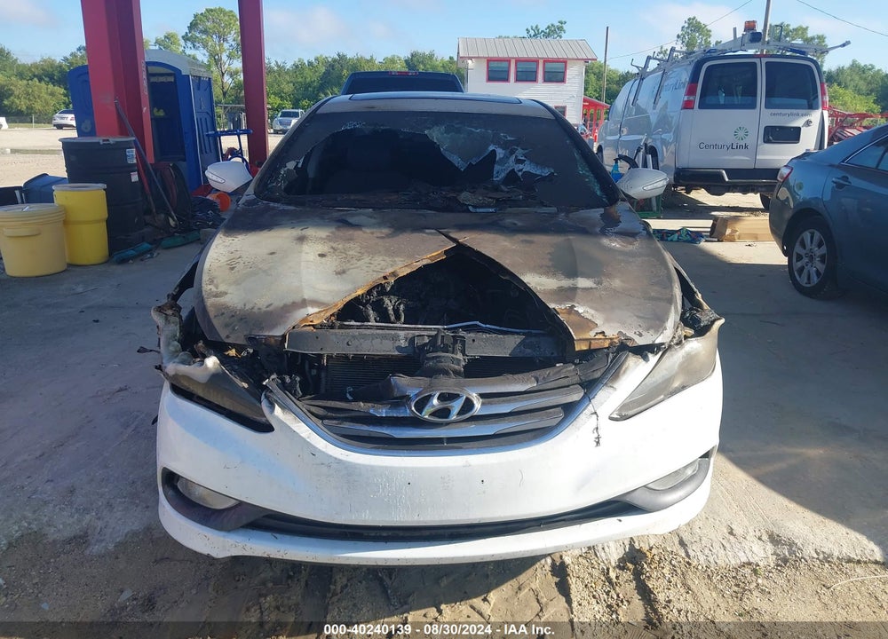2014 HYUNDAI SONATA VIN: 5NPEC4AC9EH916411