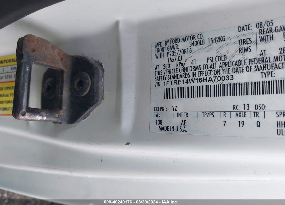 2006 FORD E-150 COMMERCIAL/RECREATIONAL VIN: 1FTRE14W16HA70033