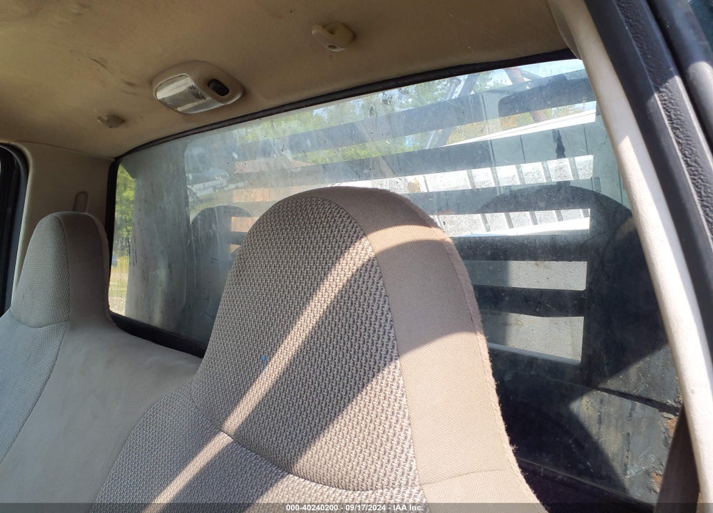 2002 FORD F-350 XL/XLT VIN: 1FDWF37F52ED18668