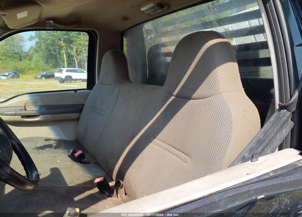 2002 FORD F-350 XL/XLT VIN: 1FDWF37F52ED18668