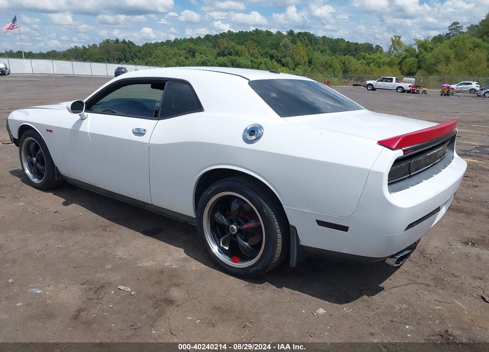 2013 DODGE CHALLENGER SXT VIN: 2C3CDYAG2DH562550