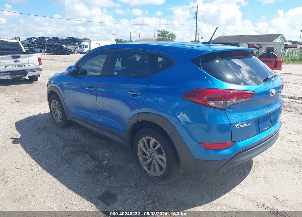 2017 HYUNDAI TUCSON VIN: KM8J23A41HU526963
