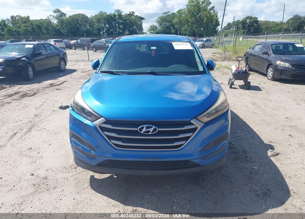 2017 HYUNDAI TUCSON VIN: KM8J23A41HU526963