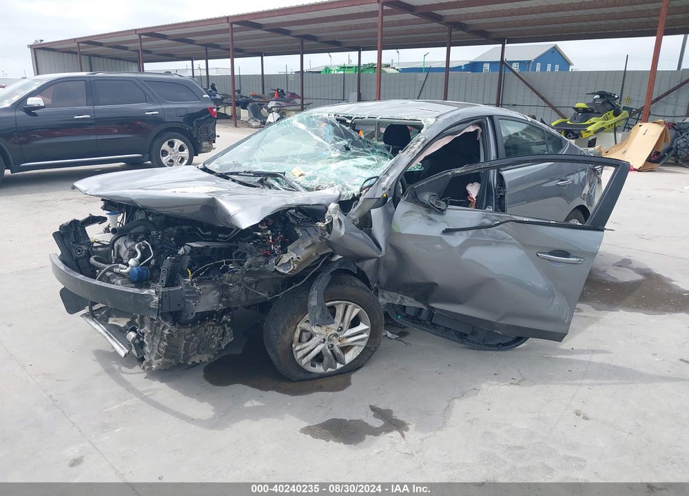2019 HYUNDAI ELANTRA SEL VIN: 5NPD84LF2KH426800
