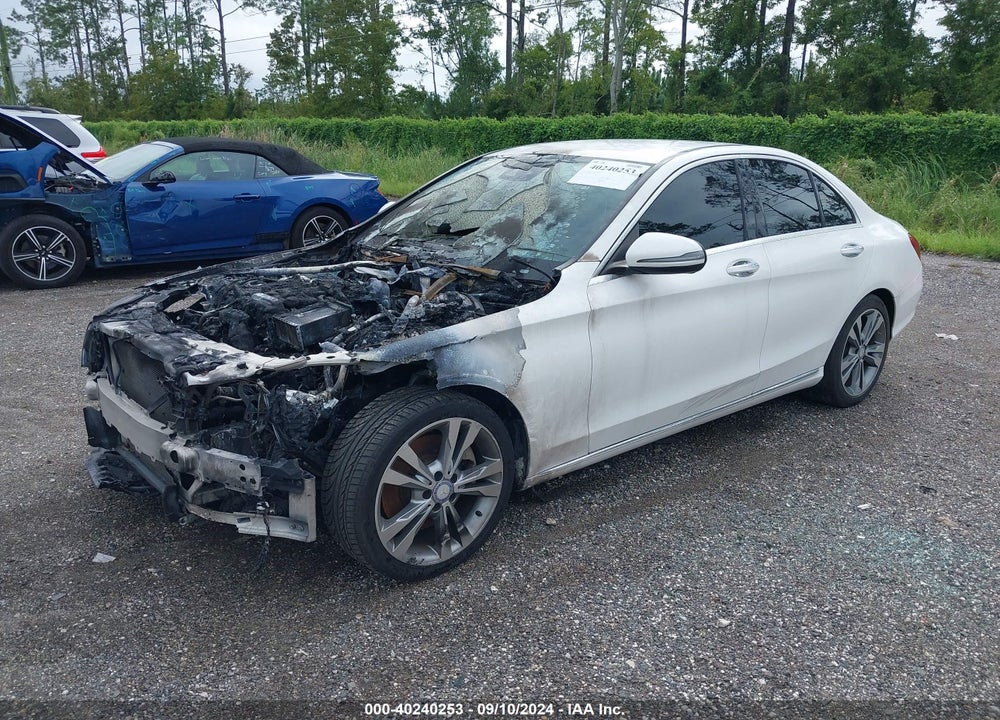 2017 MERCEDES-BENZ C 300 LUXURY/SPORT VIN: 55SWF4JB0HU206219