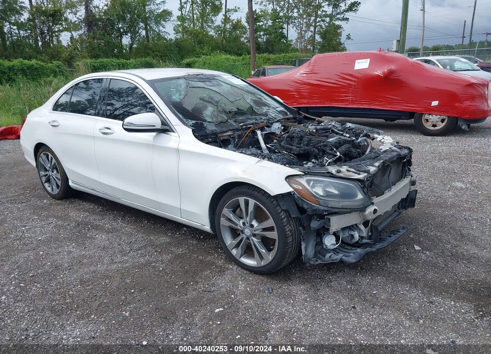 2017 MERCEDES-BENZ C 300 LUXURY/SPORT VIN: 55SWF4JB0HU206219