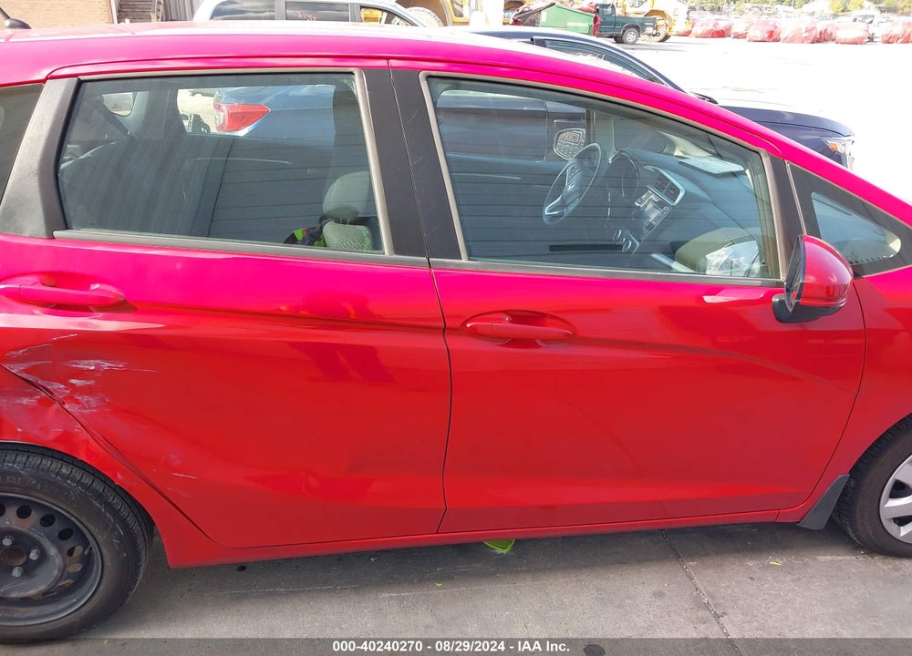2019 HONDA FIT LX VIN: 3HGGK5H45KM721137