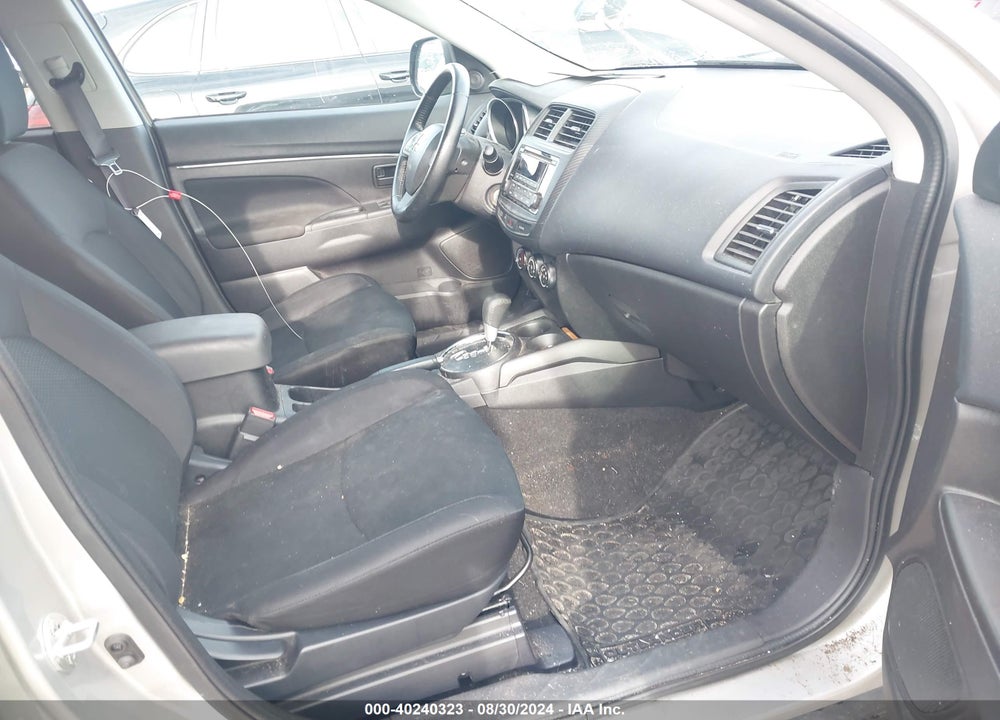 2015 MITSUBISHI OUTLANDER SPORT ES VIN: 4A4AR3AU9FE040627