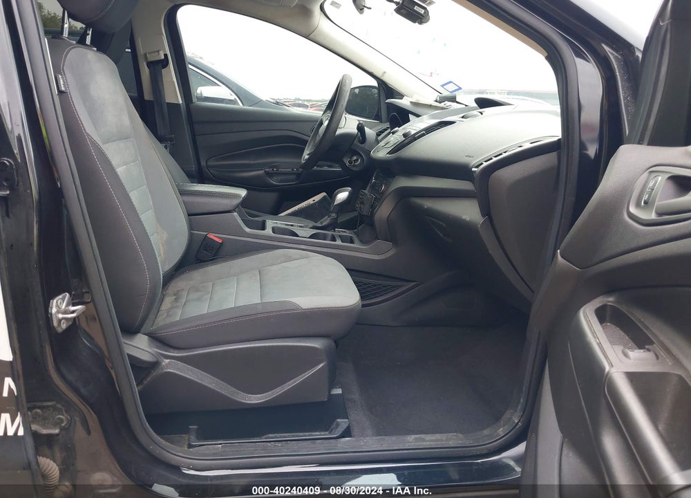 2019 FORD ESCAPE S VIN: 1FMCU0F7XKUB57757