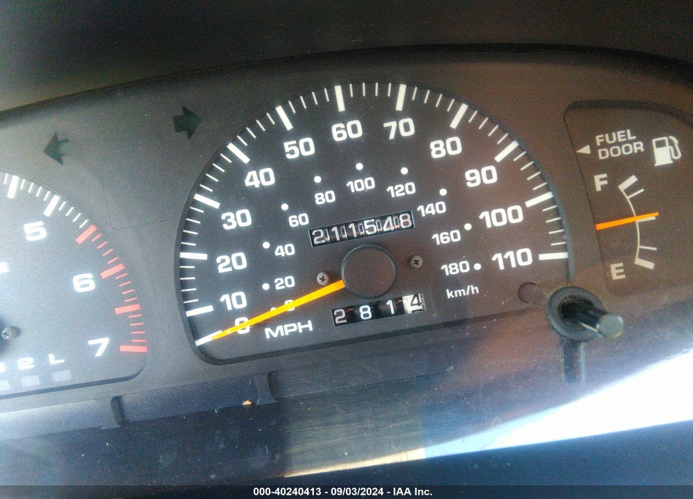 1998 TOYOTA 4RUNNER SR5 V6 VIN: JT3GN86R7W0060990
