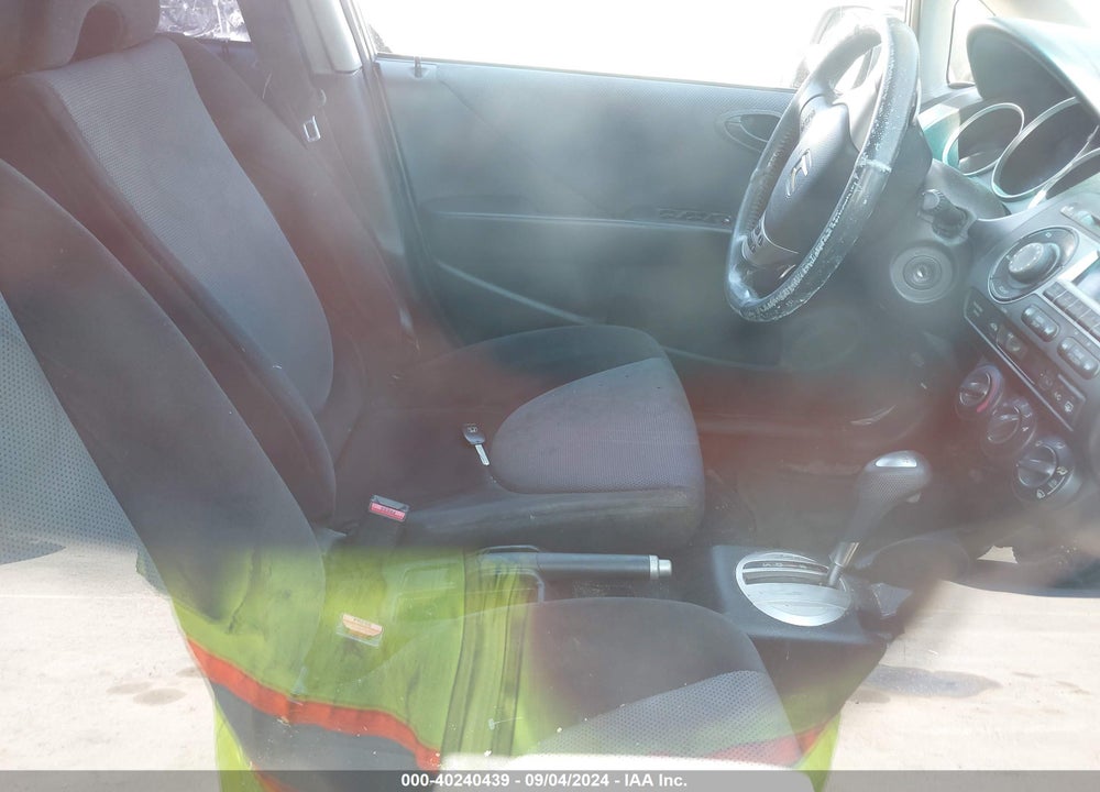 2008 HONDA FIT SPORT VIN: JHMGD38688S039947