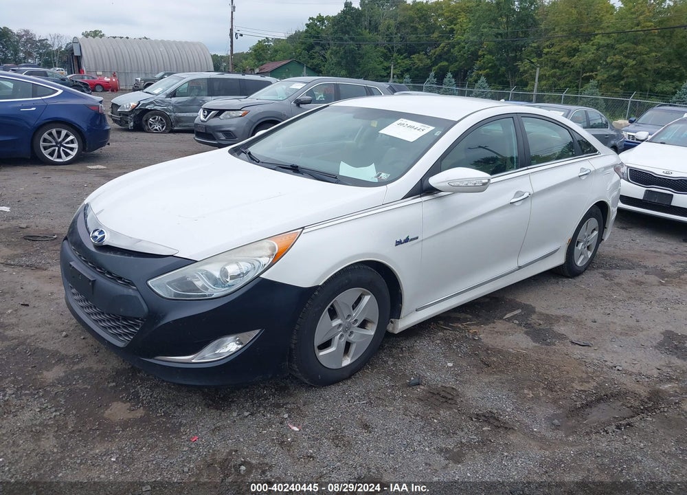 2011 HYUNDAI SONATA HYBRID VIN: KMHEC4A49BA001873
