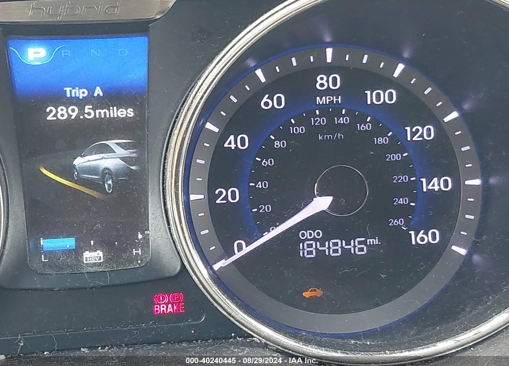 2011 HYUNDAI SONATA HYBRID VIN: KMHEC4A49BA001873