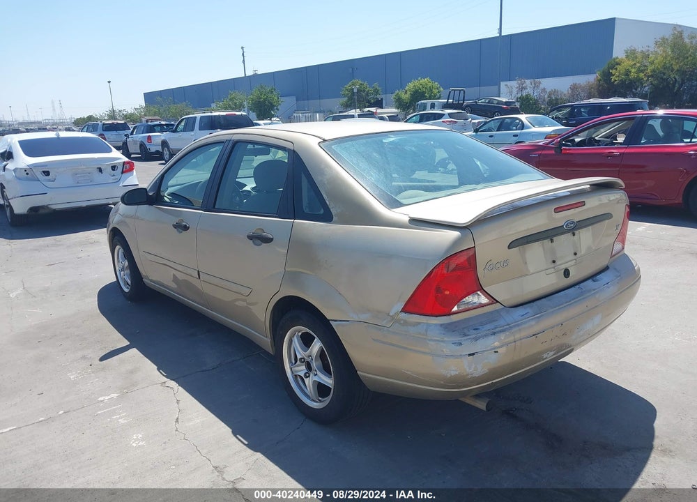 2000 FORD FOCUS SE VIN: 1FAFP3439YW386704