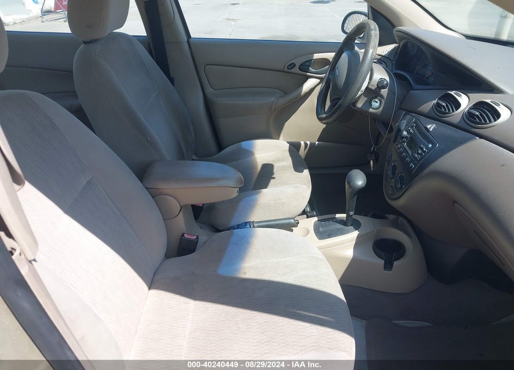 2000 FORD FOCUS SE VIN: 1FAFP3439YW386704