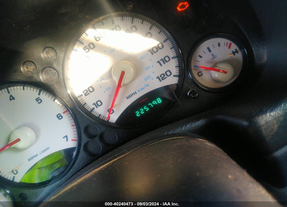 2004 JEEP LIBERTY VIN: 1J4GL48K54W155272