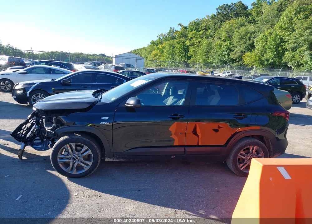 2023 KIA SELTOS LX VIN: KNDEPCAA0P7430946