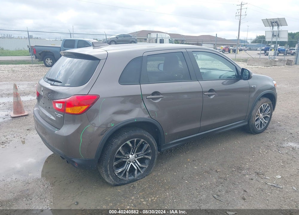 2017 MITSUBISHI OUTLANDER SPORT 2.0 ES VIN: JA4AR3AU5HZ012708